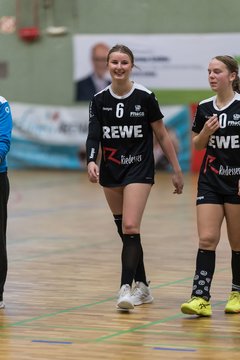 Bild 197 - wBJ SV Henstedt Ulzburg - HSG Holstein Kiel/Kronshagen : Ergebnis: 30:28